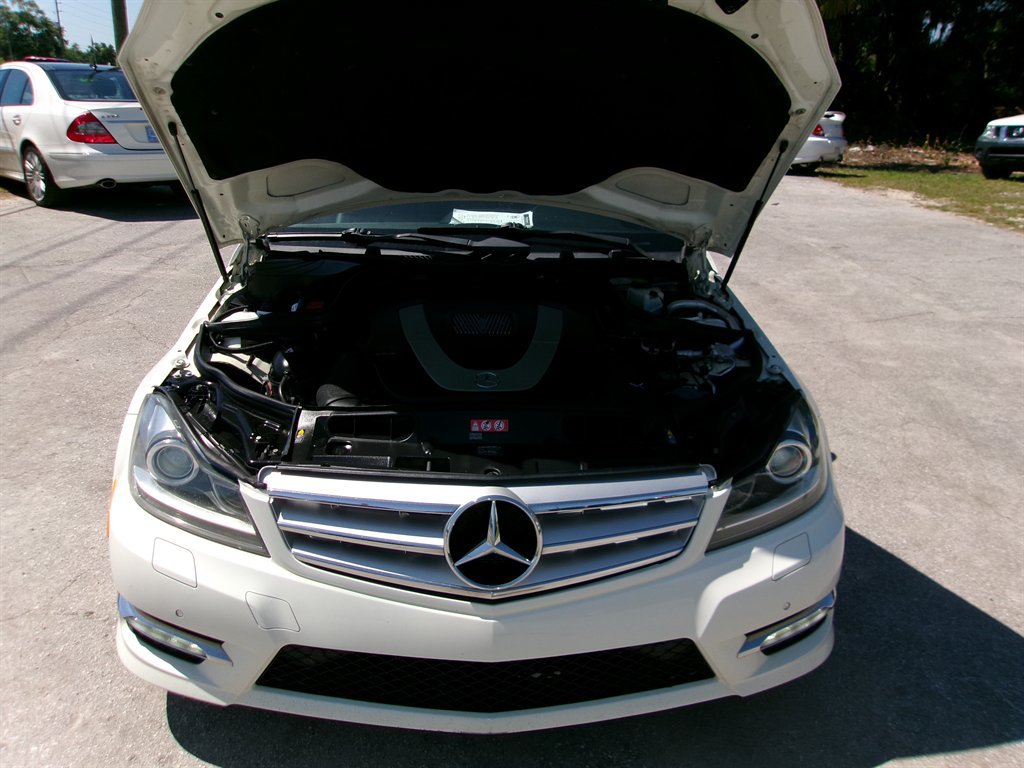 Used 2012 Mercedes-Benz C 300 4MATIC Sedan w/ Lighting Pkg image 23