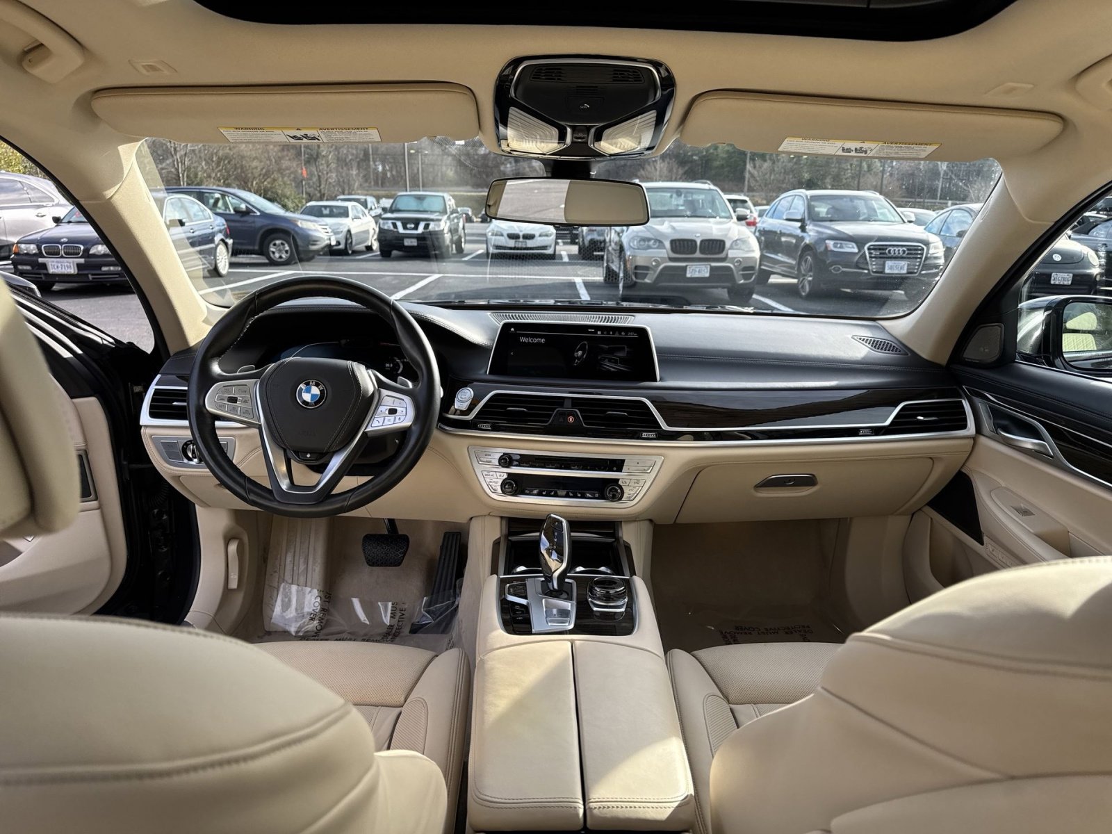 Used 2020 BMW 750i xDrive w/ Autobahn Package image 12