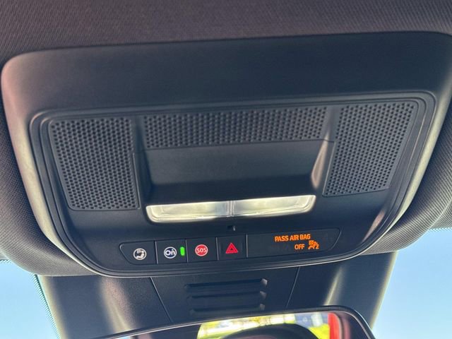 Used 2025 Chevrolet Equinox EV RS image 20