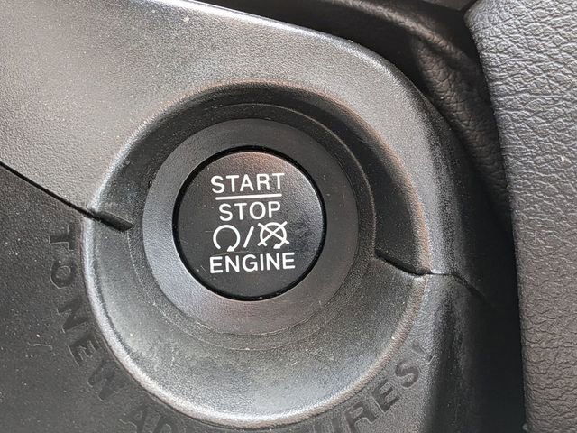 Certified 2019 Jeep Renegade Sport w/ Sport Appearance Group image 20