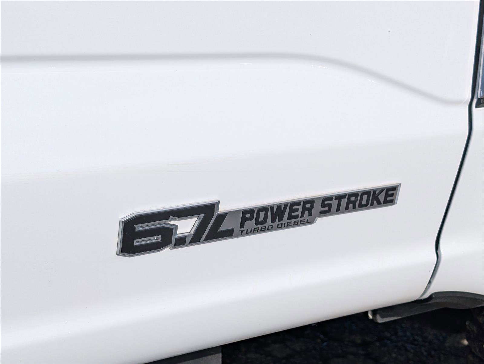 Used 2024 Ford F250 XLT w/ FX4 Off-Road Package image 9