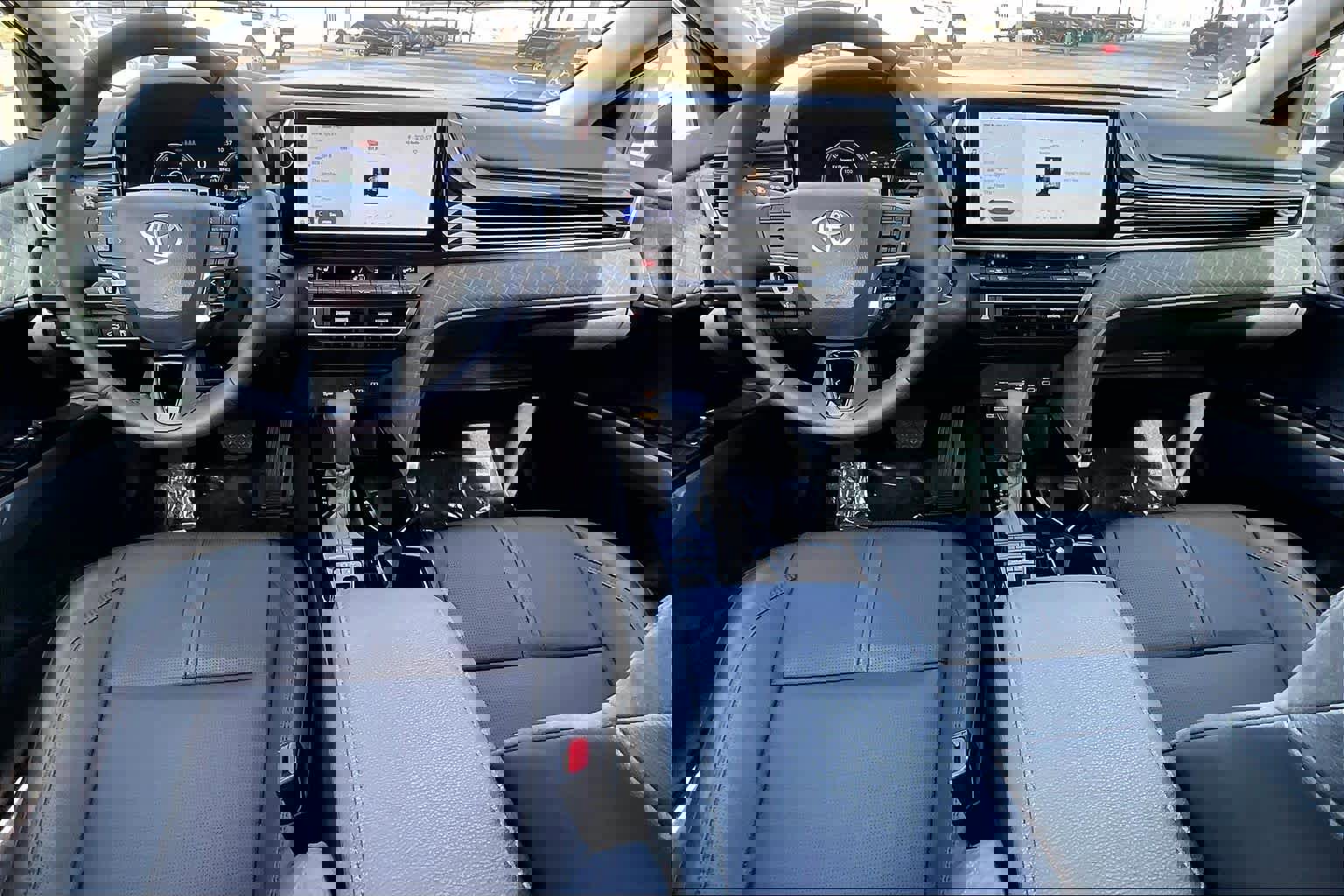 Used 2026 Toyota Camry XLE image 14