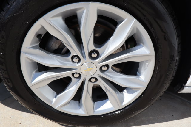 Used 2025 Chevrolet Malibu LT FWD image 40