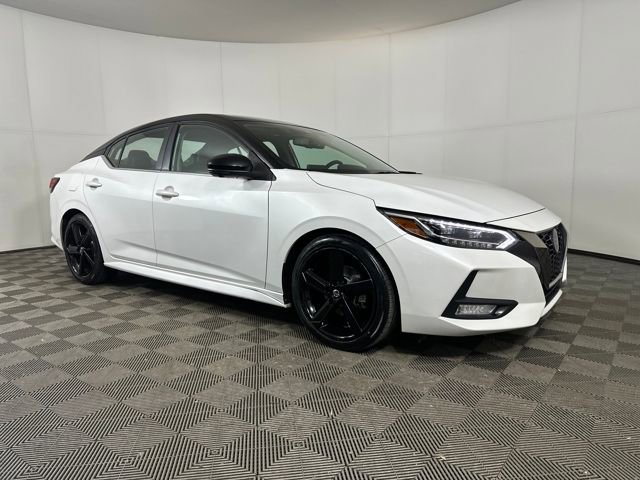 Used 2021 Nissan Sentra SR w/ SR Premium Package image 2