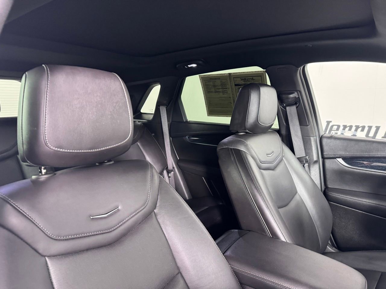 Used 2025 Cadillac XT5 Premium Luxury image 33