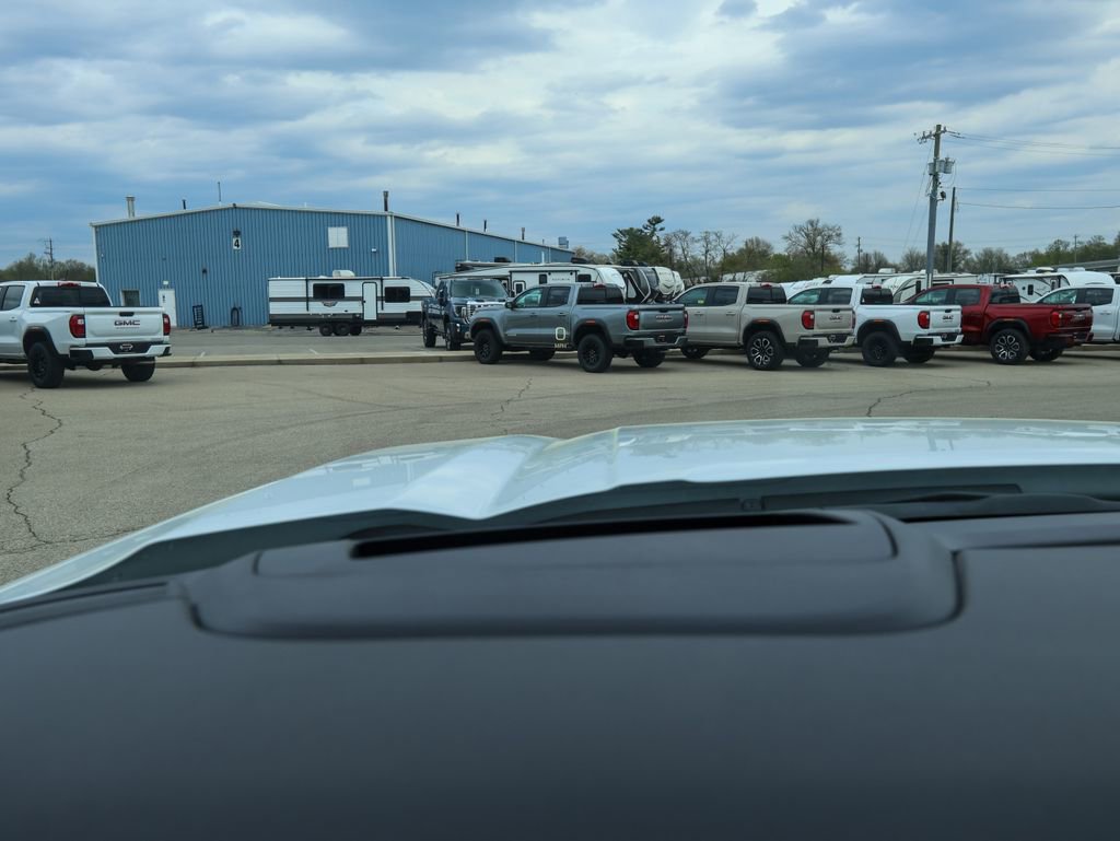 New 2026 GMC Sierra 1500 AT4 image 19