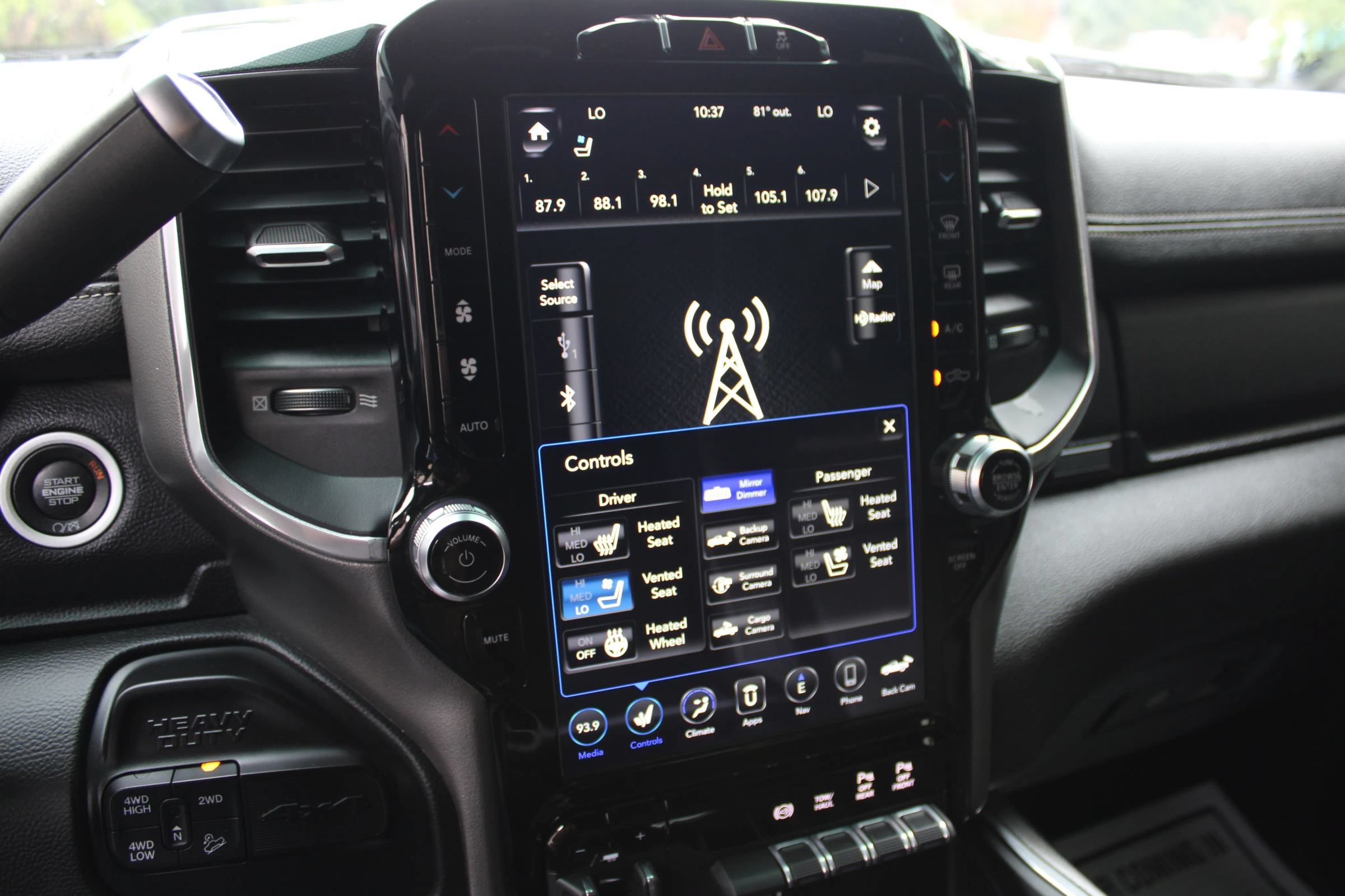 Used 2020 RAM 2500 Laramie AWD/4WD image 10