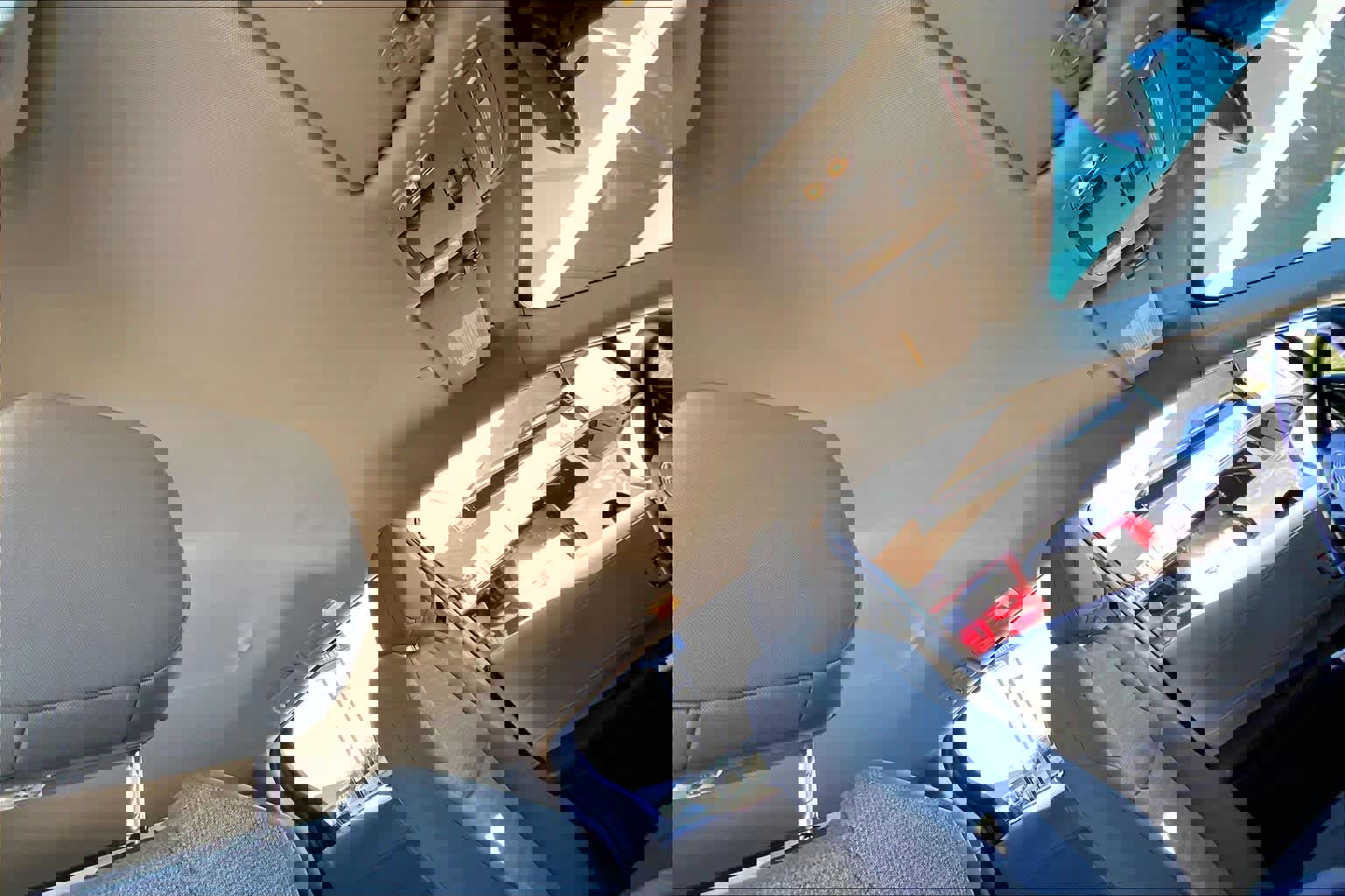 Used 2024 Toyota Sienna LE image 14