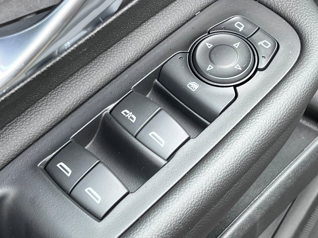 Used 2023 GMC Terrain Denali w/ Black Diamond Edition AWD/4WD image 17