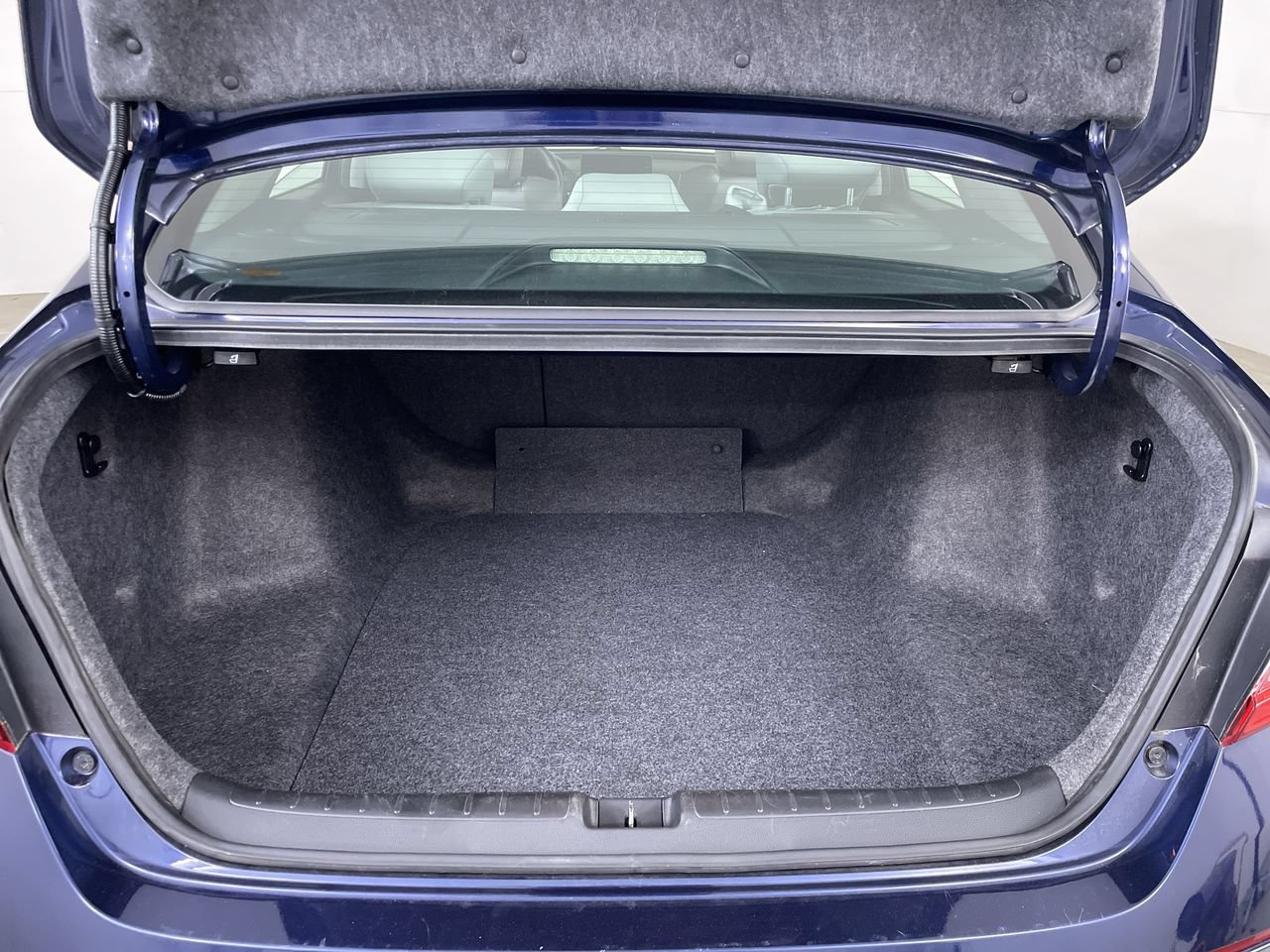 Used 2019 Honda Accord EX image 22