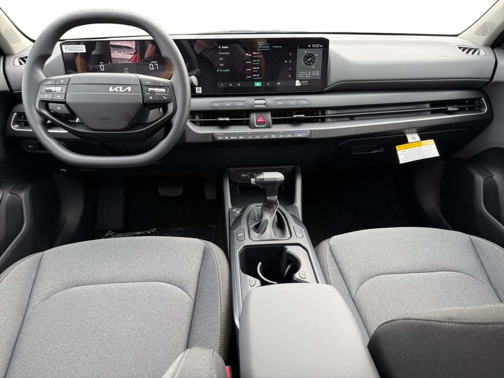 New 2025 Kia K4 FWD image 10