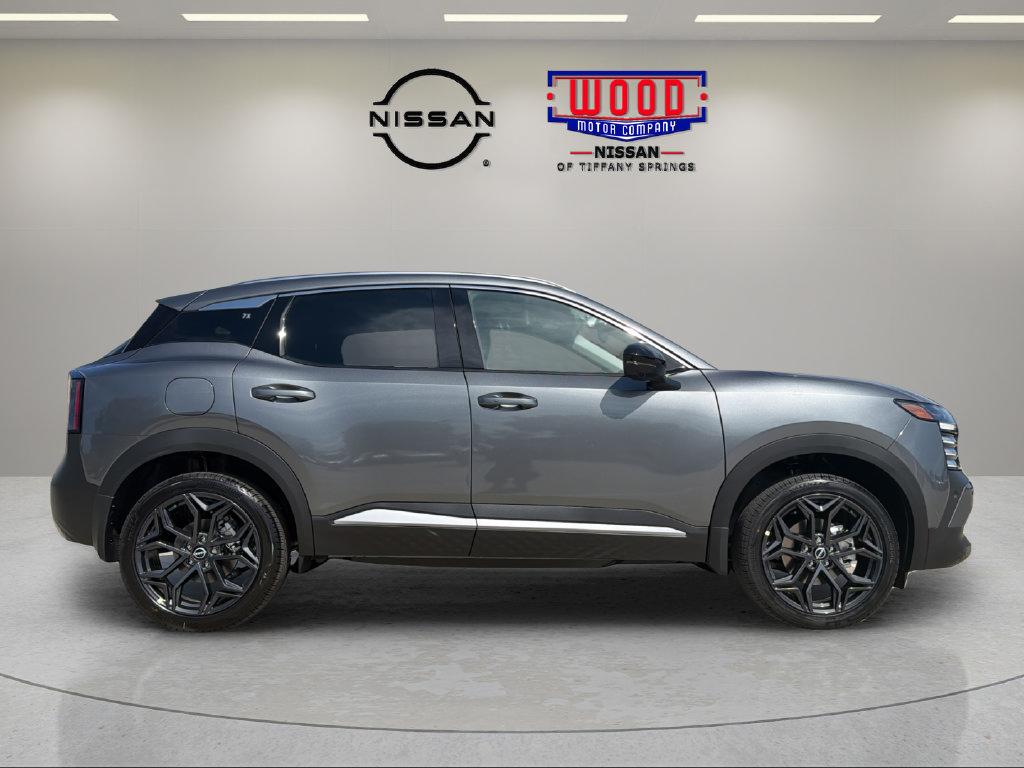 New 2027 Nissan Kicks SR w/ SR Premium Package AWD/4WD image 2