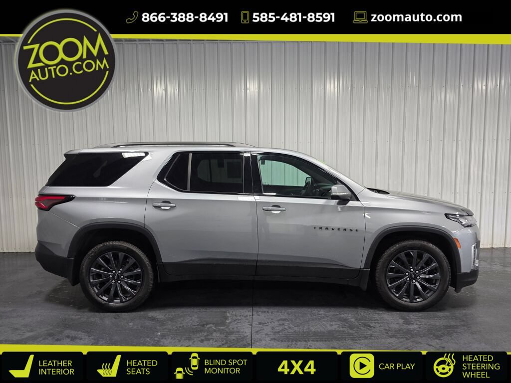 Used 2023 Chevrolet Traverse RS