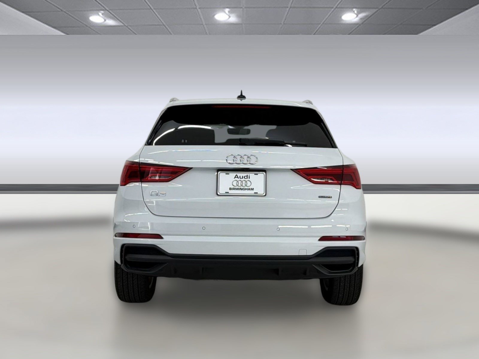 Used 2025 Audi Q3 2.0T Premium w/ Convenience Package AWD/4WD image 10