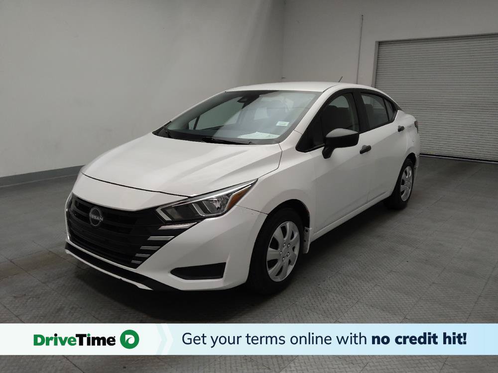 Used 2024 Nissan Versa S w/ Trunk Package