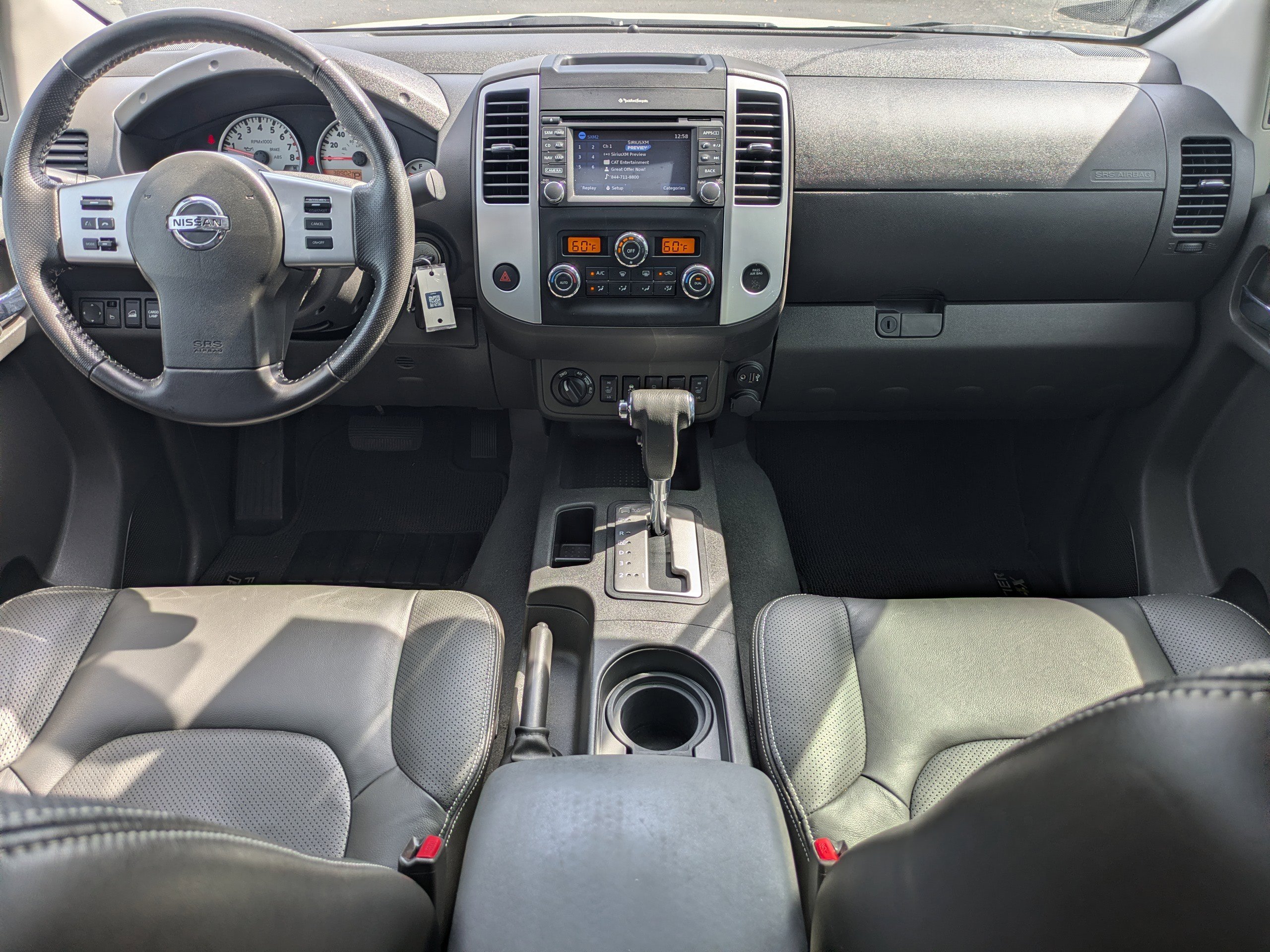 Used 2019 Nissan Frontier PRO-4X w/ Pro-4x Luxury Package image 15