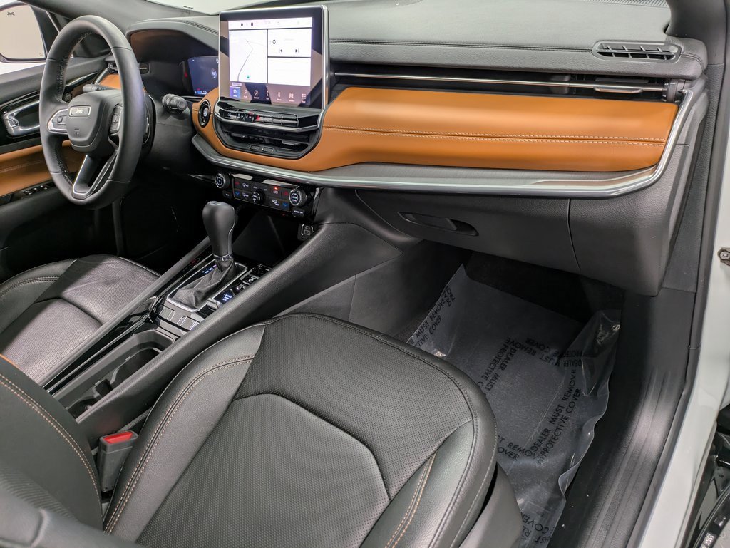 Used 2024 Jeep Compass Limited w/ Elite Group image 29