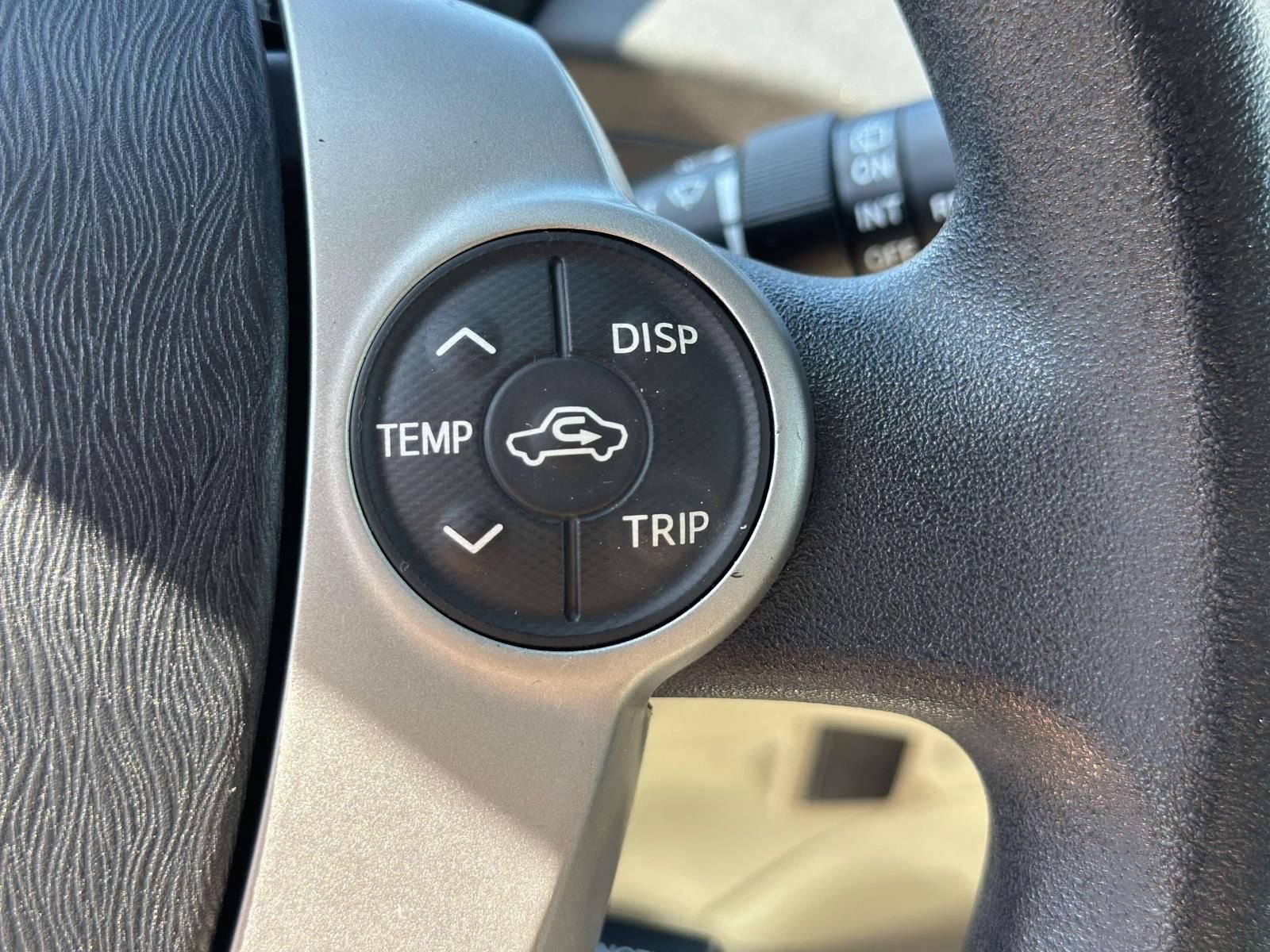 Used 2014 Toyota Prius Three FWD image 18