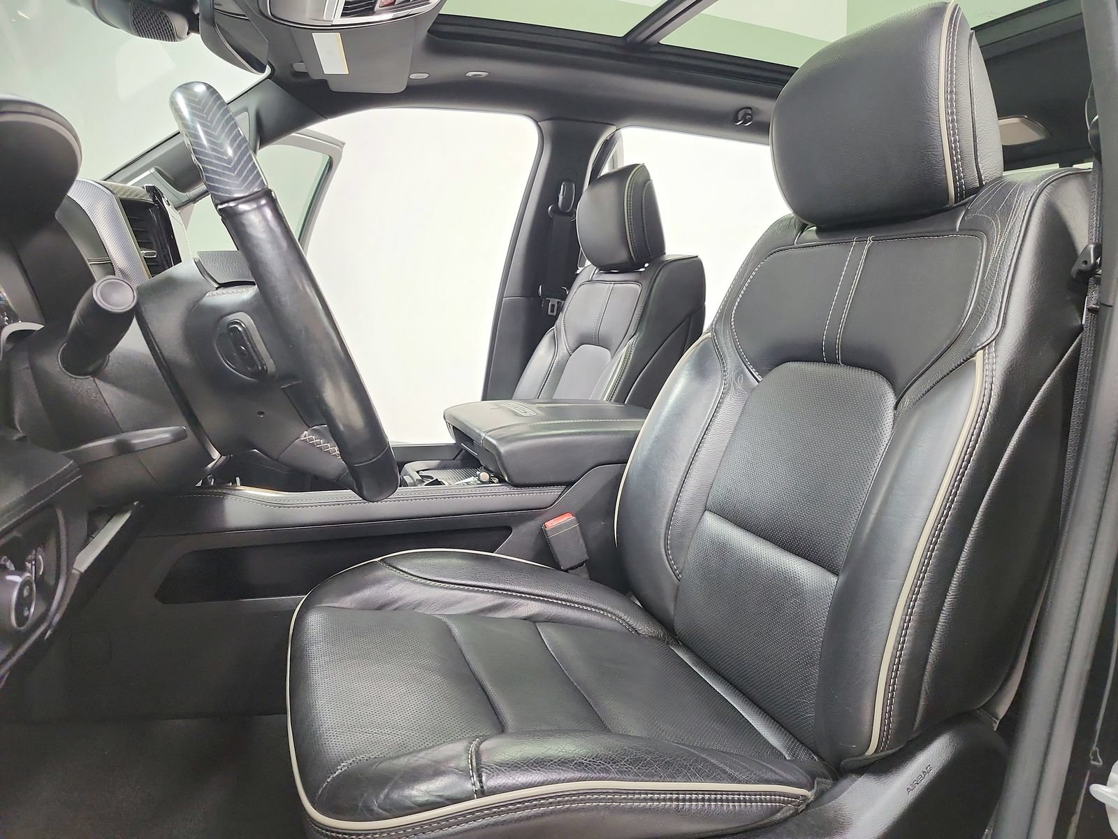 Used 2020 RAM 1500 Limited AWD/4WD image 19