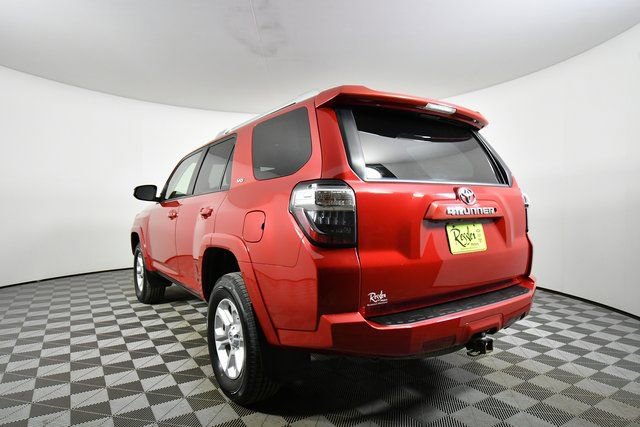 Used 2015 Toyota 4Runner SR5 image 13