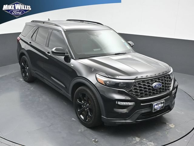Used 2024 Ford Explorer ST-Line w/ Class IV Trailer Tow Package RWD image 9