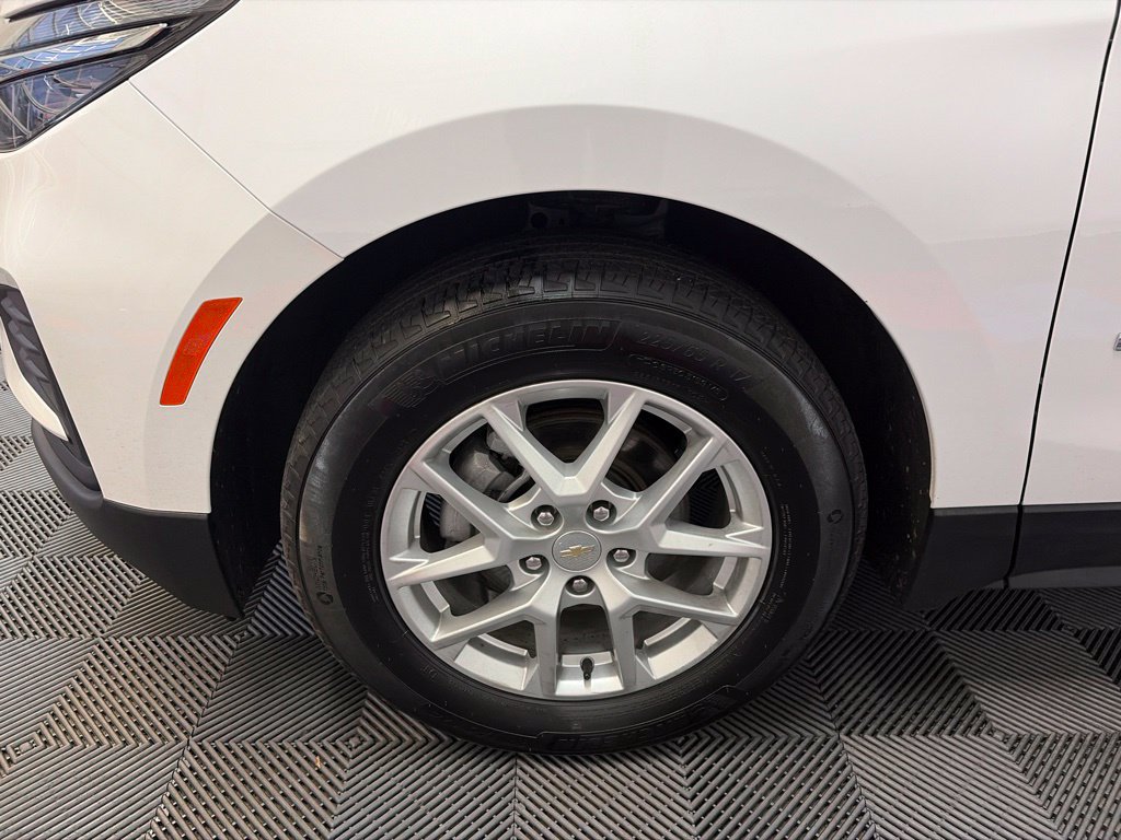 Used 2024 Chevrolet Equinox LS w/ LPO, Floor Liner Package FWD image 29