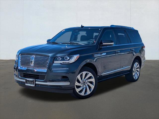 Used 2024 Lincoln Navigator Reserve video 1