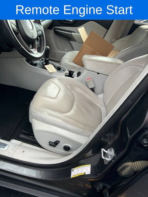 Used 2019 Jeep Cherokee Limited AWD/4WD image 8