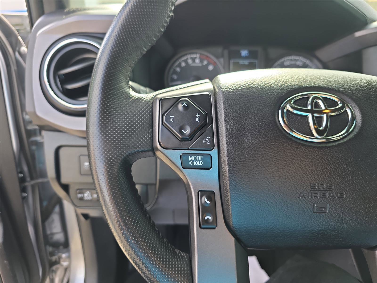 Used 2021 Toyota Tacoma TRD Sport image 21