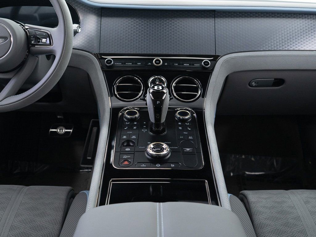 Used 2025 Bentley Continental GT Speed image 25