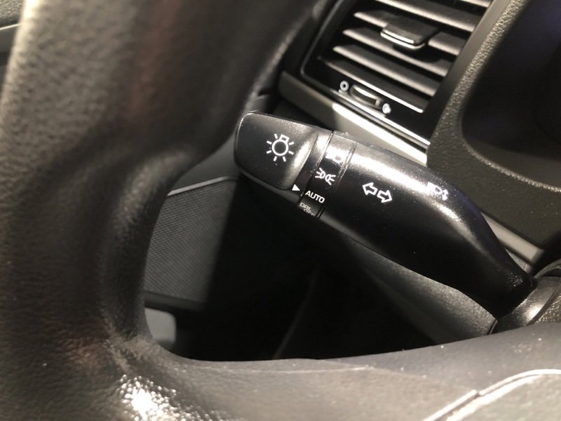 Used 2018 Hyundai Elantra SEL image 21