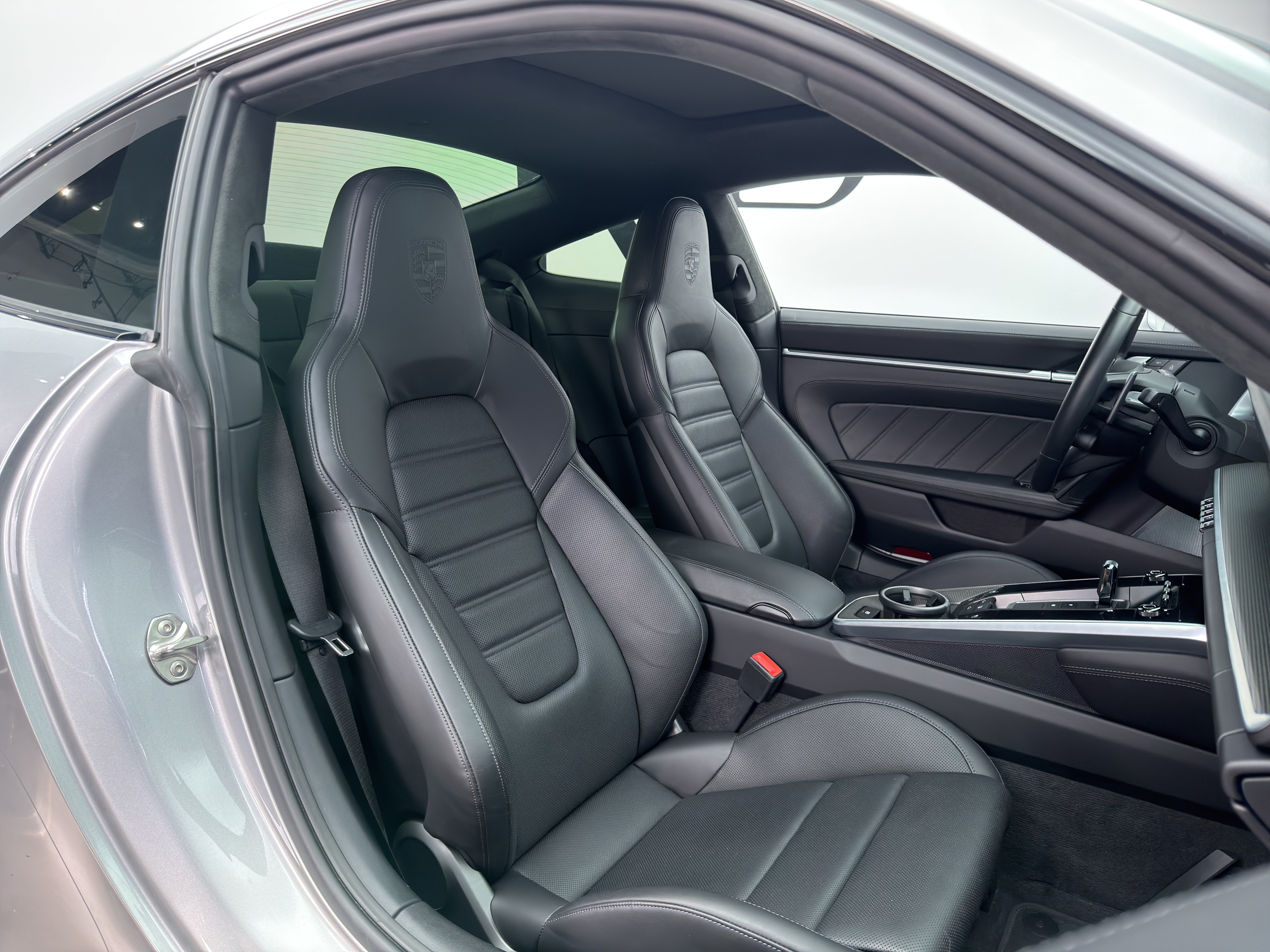 Used 2022 Porsche 911 GT3 RS AWD/4WD image 17