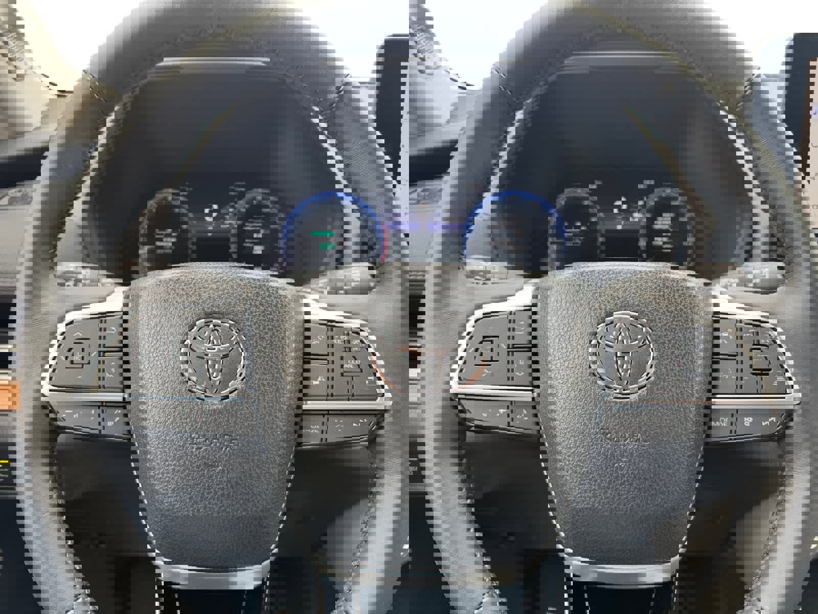 Used 2024 Toyota Grand Highlander Limited image 20