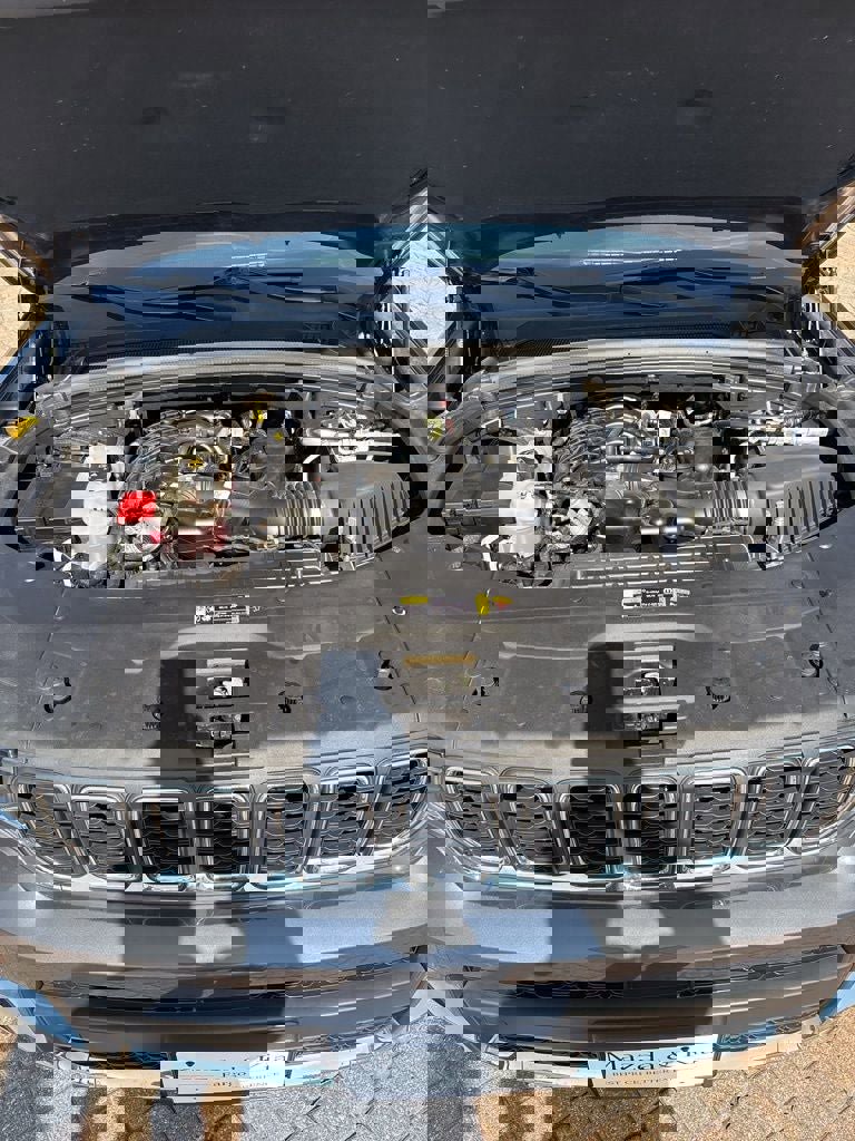 Used 2022 Jeep Grand Cherokee L Laredo w/ Luxury Tech Group I image 32