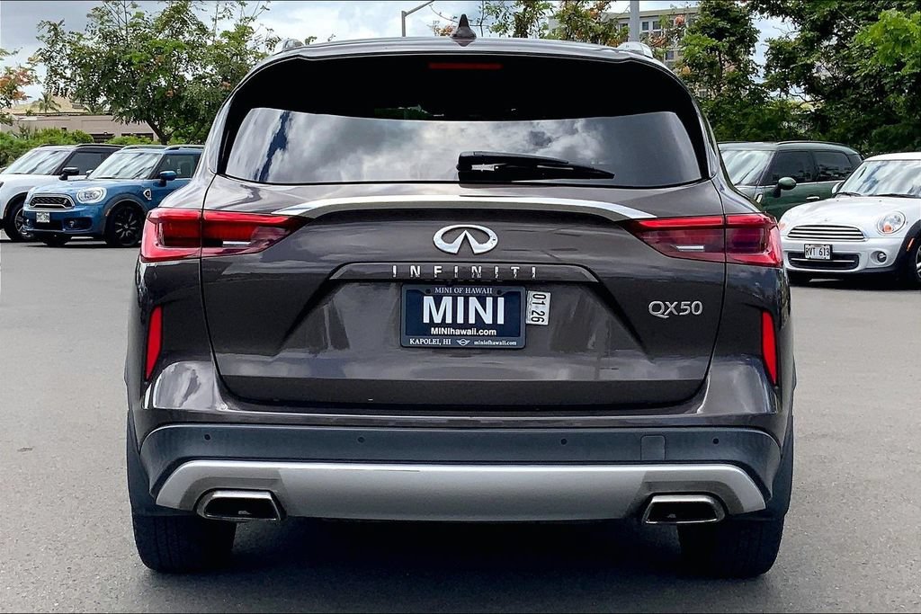 Used 2019 INFINITI QX50 Essential w/ Cargo Package FWD image 4