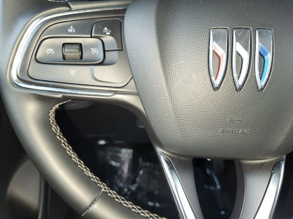 Used 2025 Buick Encore GX Preferred image 23