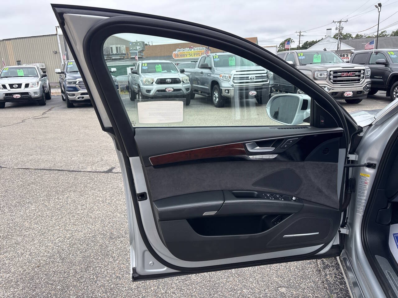 Used 2013 Audi A8 L 3.0T AWD/4WD image 16