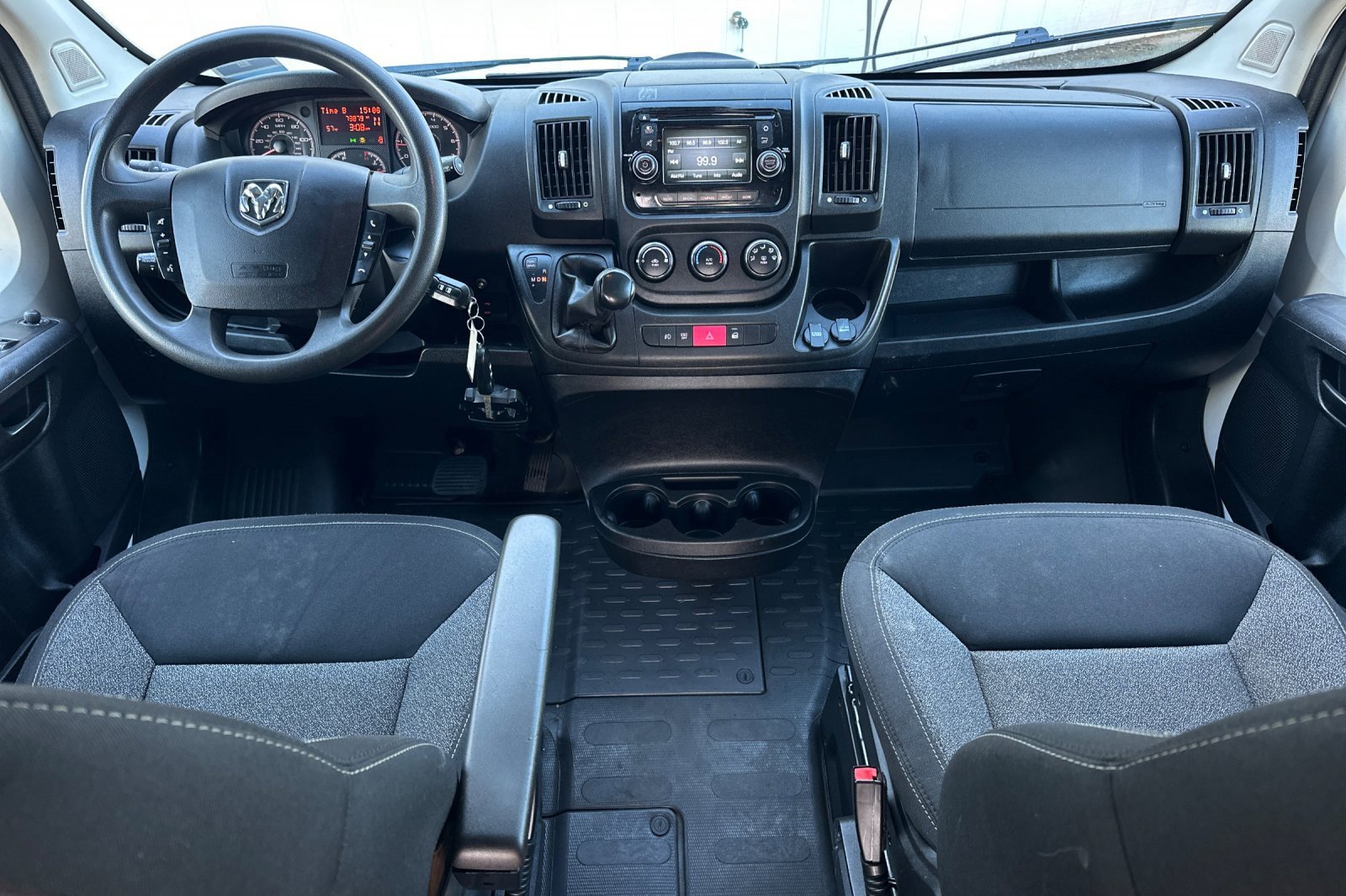 Used 2015 RAM ProMaster 2500 w/ Interior Convenience Group image 12