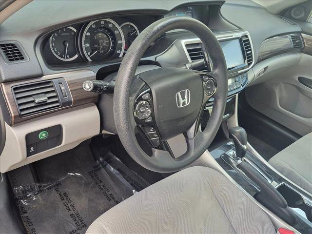 Used 2016 Honda Accord EX image 10