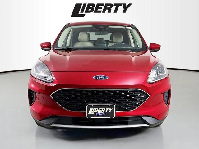 Certified 2020 Ford Escape SE image 2