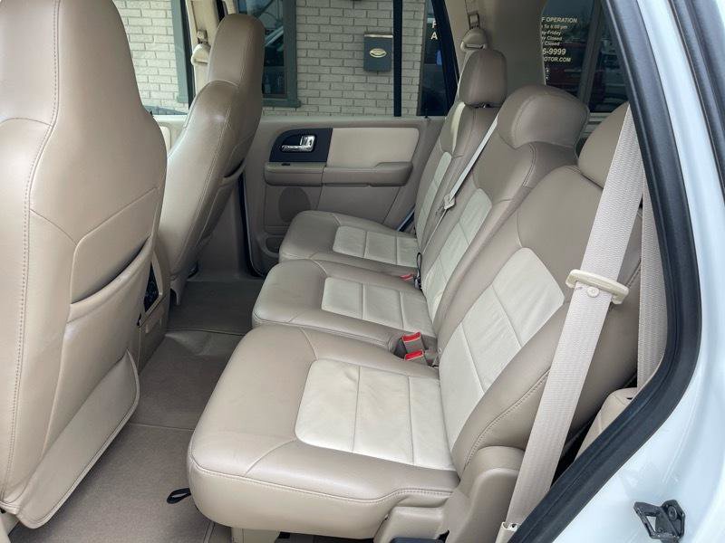 Used 2006 Ford Expedition Eddie Bauer image 32