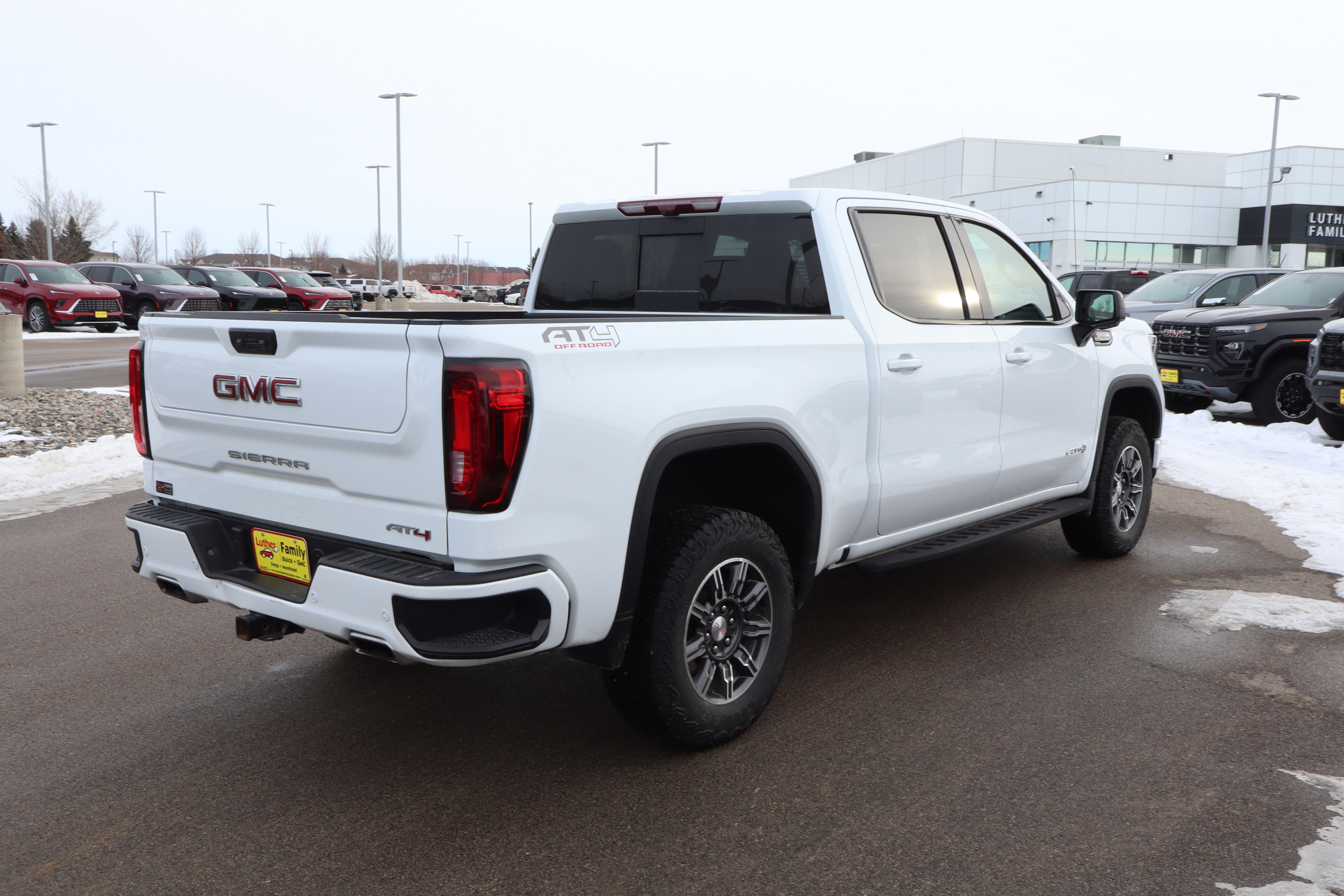 Certified 2024 GMC Sierra 1500 AT4 w/ Technology Package image 5