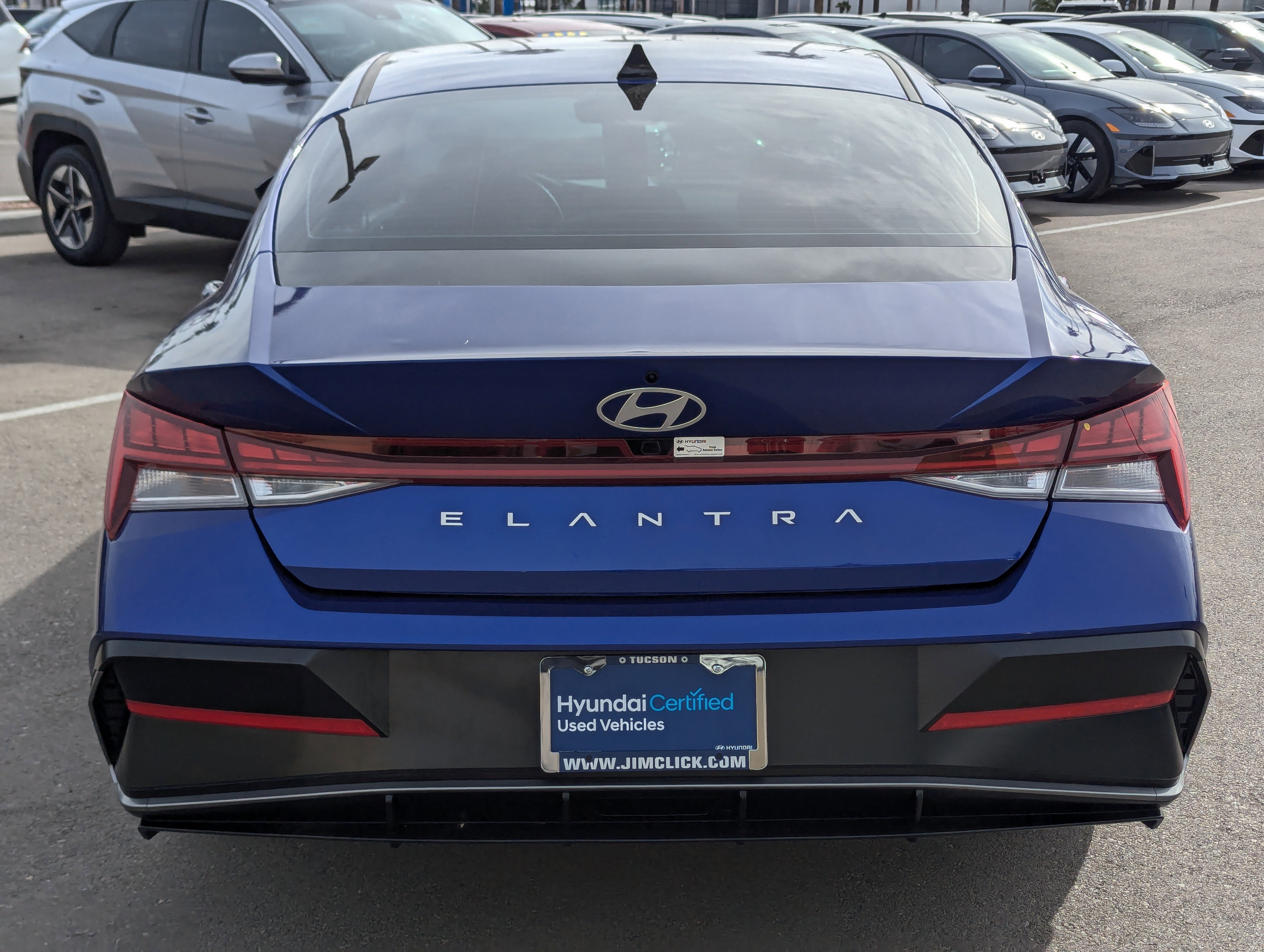 Certified 2025 Hyundai Elantra SEL image 3