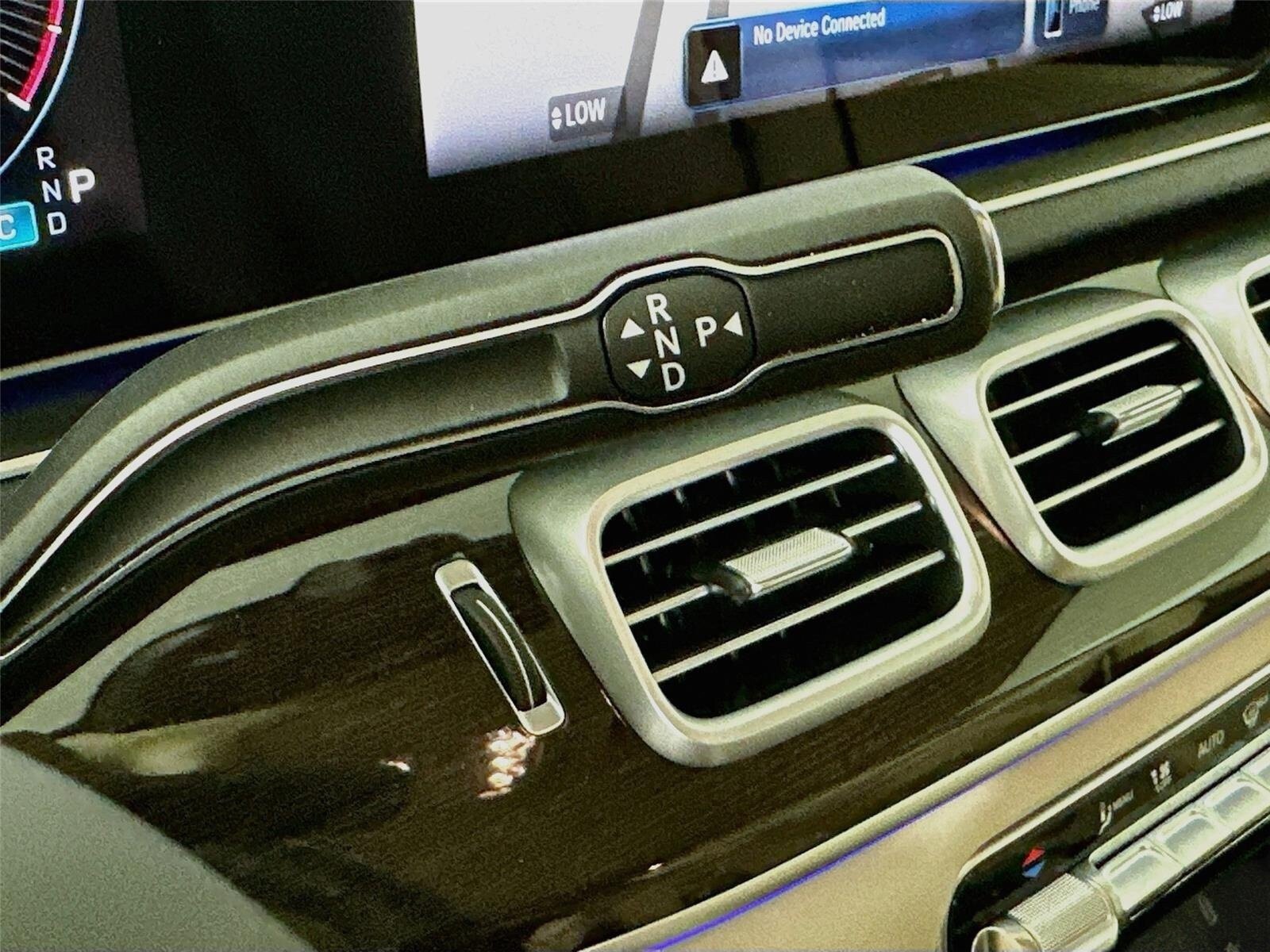 Certified 2026 Mercedes-Benz GLS 450 4MATIC image 21