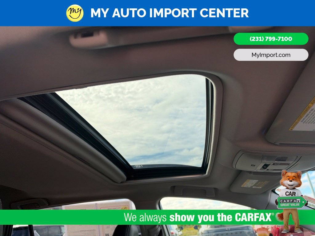 Used 2018 Toyota RAV4 Limited w/ Carpet Mat Package AWD/4WD image 31
