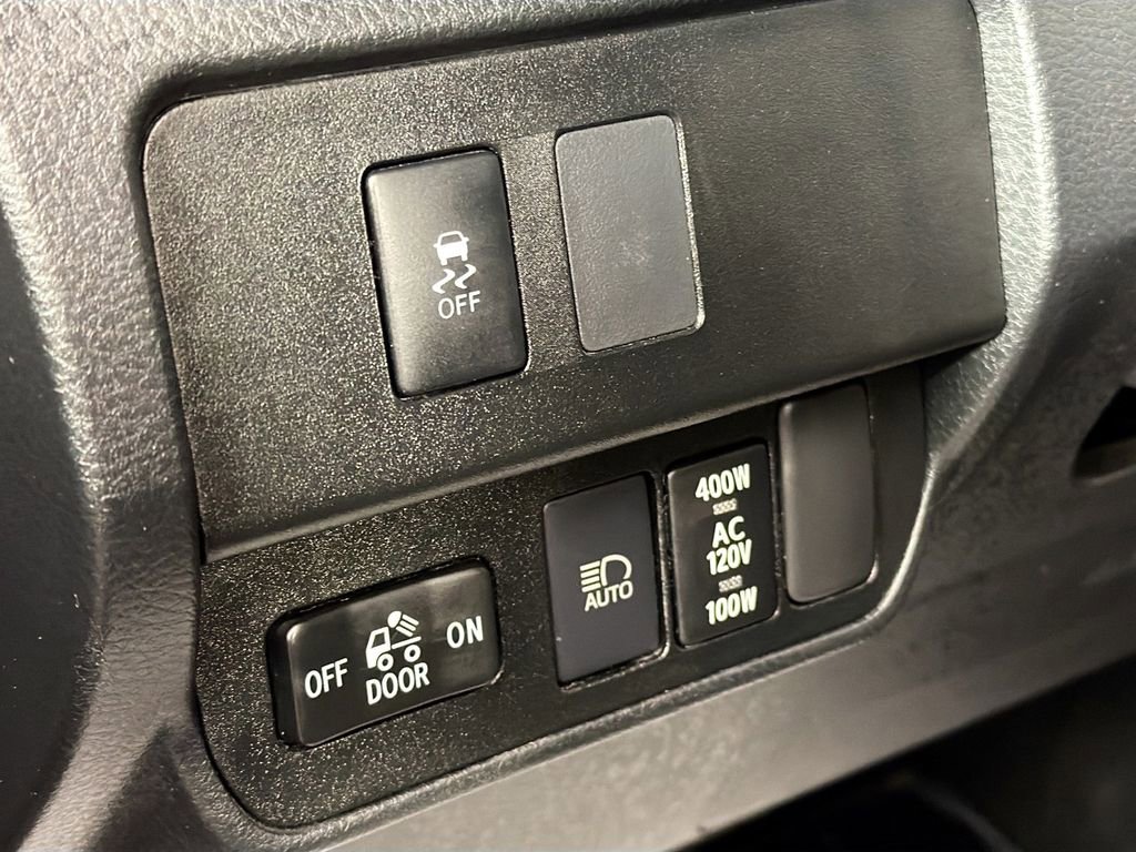 Used 2021 Toyota Tacoma TRD Sport image 10