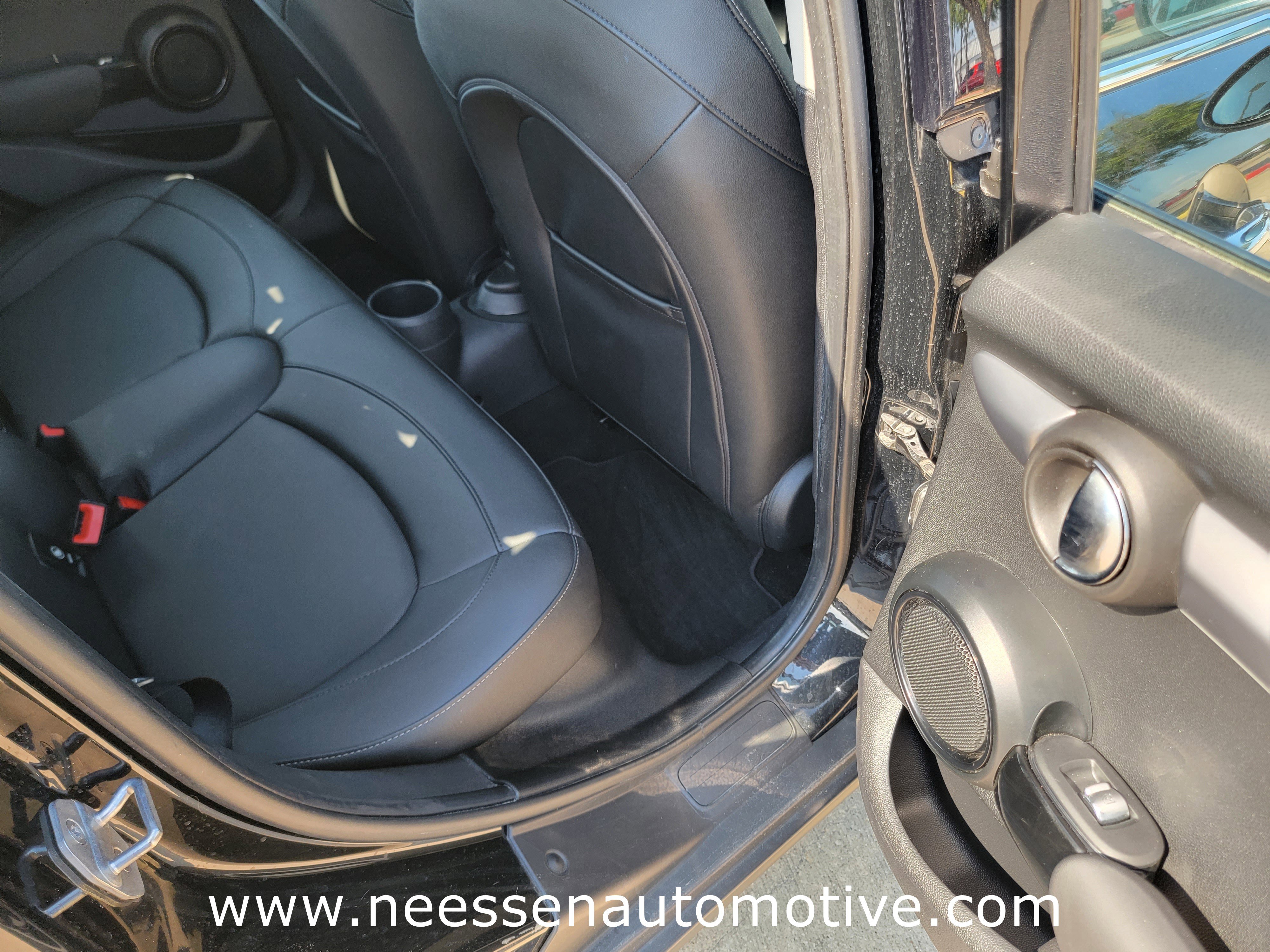 Used 2024 MINI Cooper S image 11