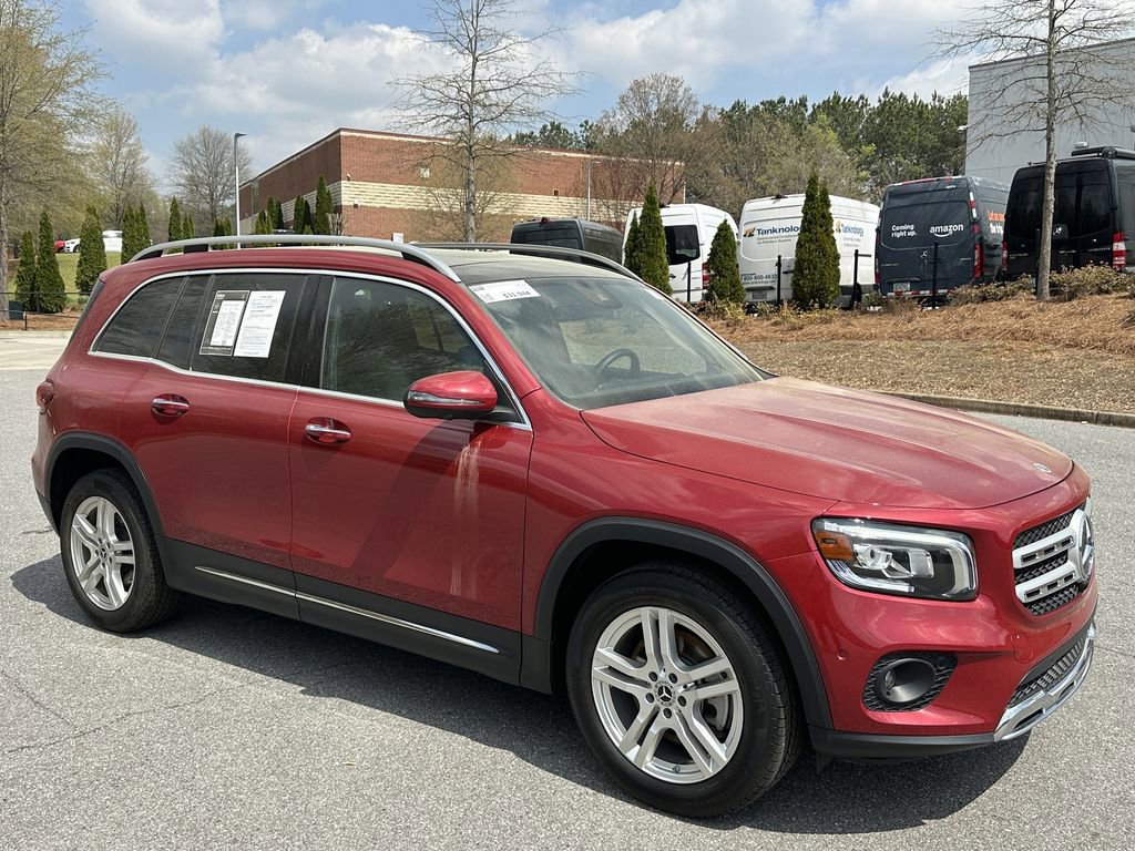 Certified 2022 Mercedes-Benz GLB 250 4MATIC image 2