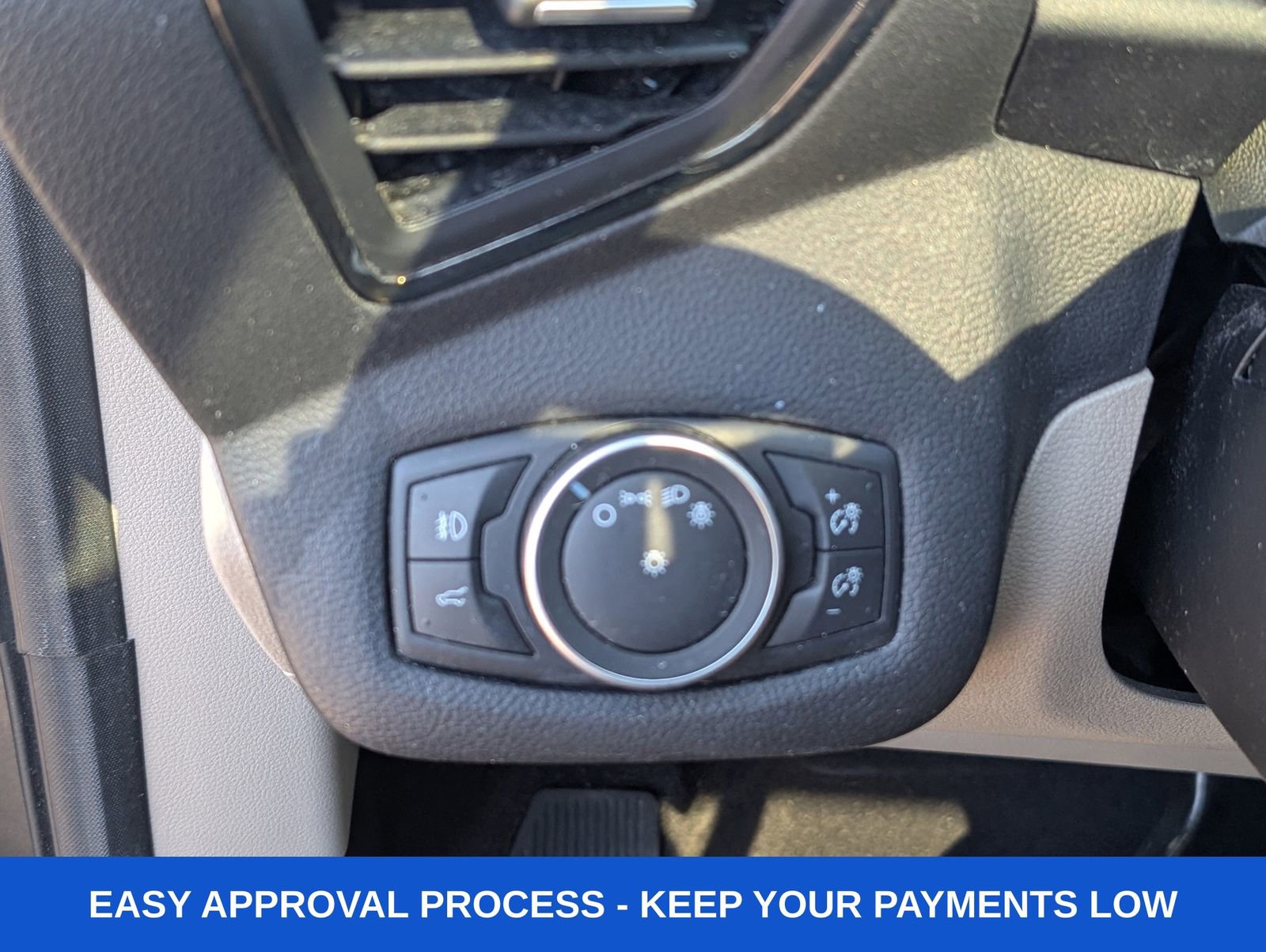 Used 2018 Ford Escape Titanium image 33