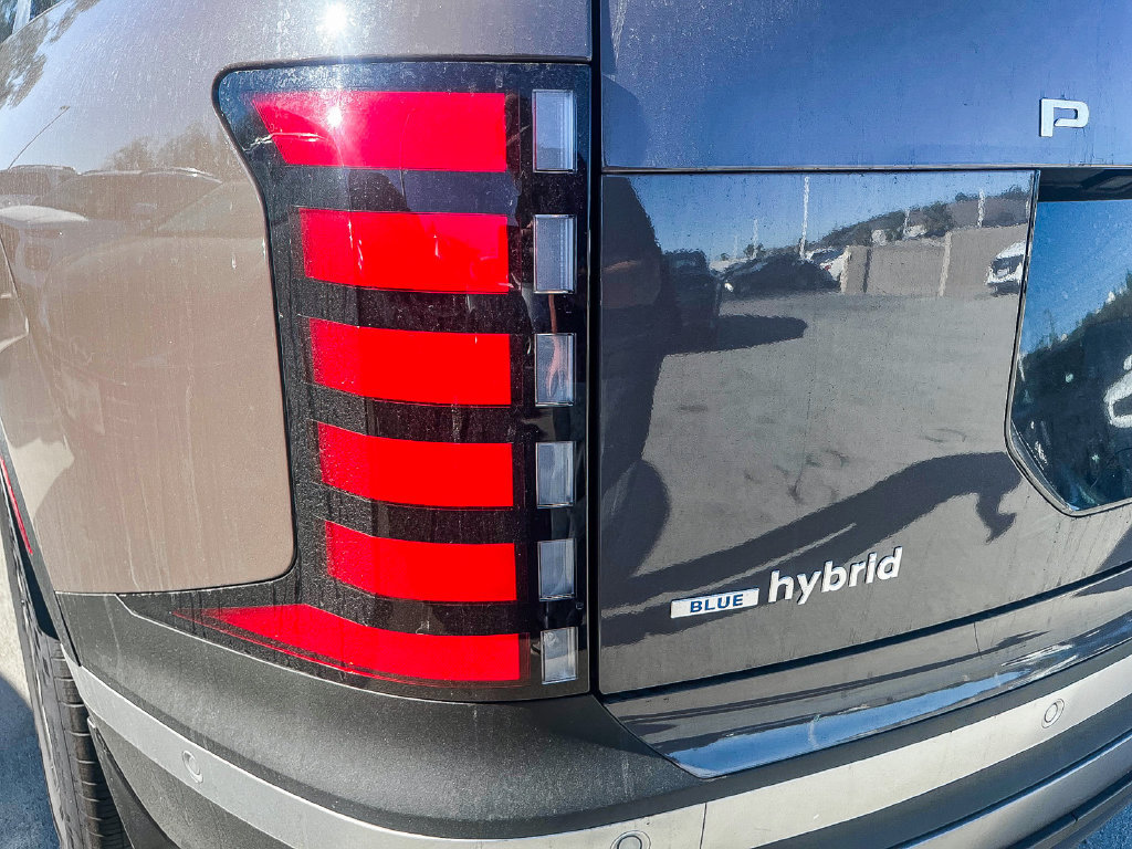 Used 2026 Hyundai Palisade SEL Premium FWD image 8
